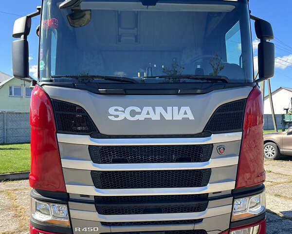 Красный Сканиа R 450, объемом двигателя 0 л и пробегом 717 тыс. км за 49700 $, фото 1 на Automoto.ua