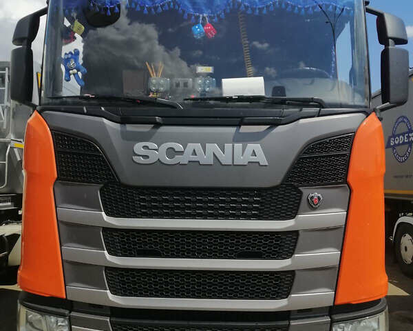 Оранжевый Сканиа S 450, объемом двигателя 12.7 л и пробегом 180 тыс. км за 95000 $, фото 1 на Automoto.ua