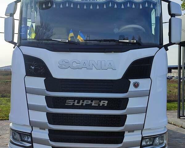 Білий Сканіа S 500, об'ємом двигуна 12.76 л та пробігом 410 тис. км за 100000 $, фото 1 на Automoto.ua