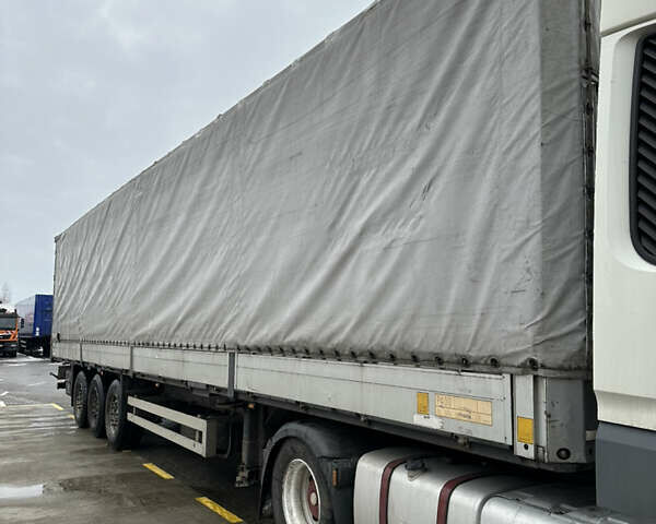 Серый Шмитц Каргобулл C01, объемом двигателя 0 л и пробегом 100 тыс. км за 5400 $, фото 1 на Automoto.ua