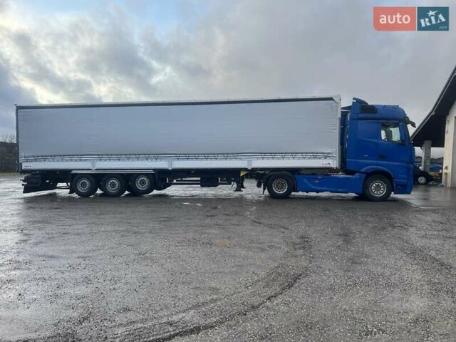 Серый Шмитц Каргобулл Cargobull, объемом двигателя 0 л и пробегом 500 тыс. км за 19500 $, фото 1 на Automoto.ua