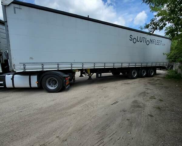 Сірий Шмітц Каргобулл SCB S3T, об'ємом двигуна 0 л та пробігом 150 тис. км за 18000 $, фото 1 на Automoto.ua