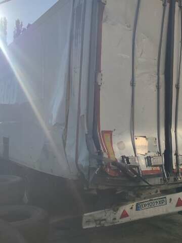 Белый Шмитц Каргобулл SKO, объемом двигателя 0 л и пробегом 0 тыс. км за 5000 $, фото 1 на Automoto.ua