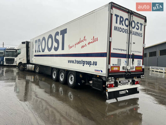 Шмитц Каргобулл SKO, объемом двигателя 0 л и пробегом 226 тыс. км за 38800 $, фото 1 на Automoto.ua