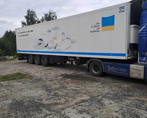 Белый Шмитц Каргобулл SKO 24, объемом двигателя 0 л и пробегом 100 тыс. км за 20000 $, фото 1 на Automoto.ua