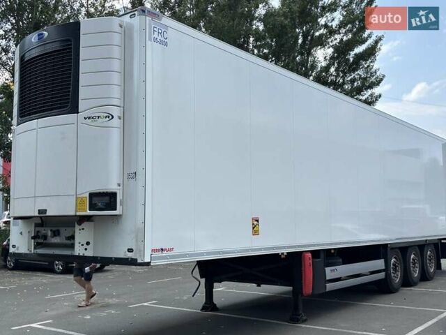 Белый Шмитц Каргобулл SKO 24, объемом двигателя 0 л и пробегом 120 тыс. км за 62000 $, фото 1 на Automoto.ua
