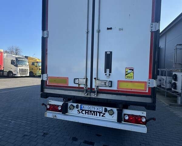 Білий Шмітц Каргобулл SKO 24, об'ємом двигуна 0 л та пробігом 999 тис. км за 15900 $, фото 1 на Automoto.ua