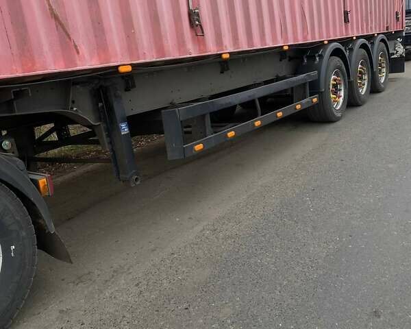 Серый Шмитц Каргобулл SSD, объемом двигателя 0 л и пробегом 10 тыс. км за 9000 $, фото 1 на Automoto.ua