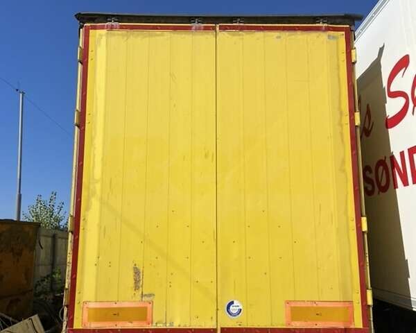Серый Шмитз SCS 24, объемом двигателя 0 л и пробегом 999 тыс. км за 6700 $, фото 1 на Automoto.ua