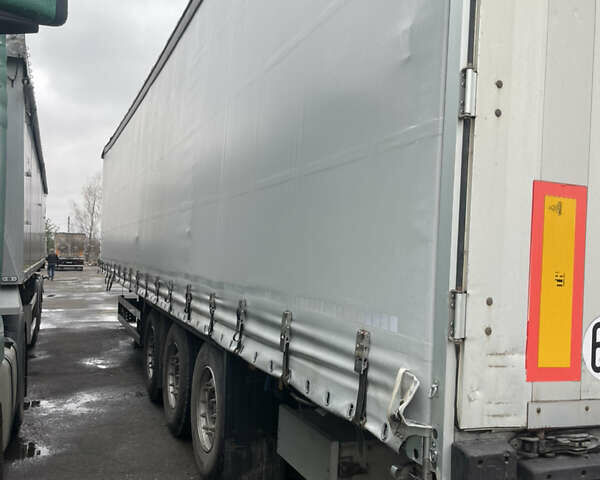 Серый Шмитз SCS 24, объемом двигателя 0 л и пробегом 100 тыс. км за 10900 $, фото 1 на Automoto.ua