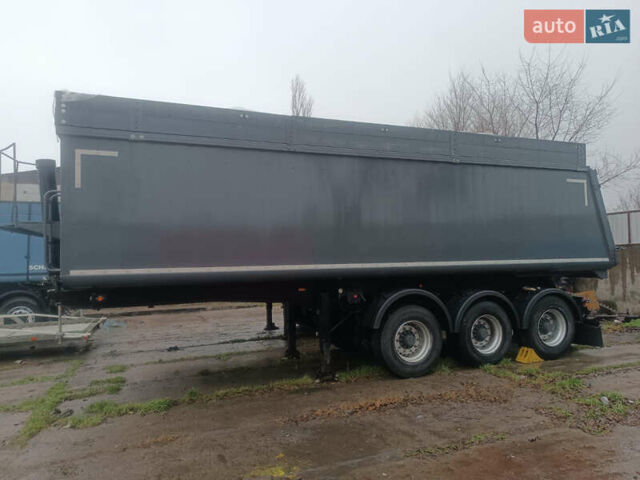 Шмитз СКИ, объемом двигателя 0 л и пробегом 100 тыс. км за 17500 $, фото 1 на Automoto.ua