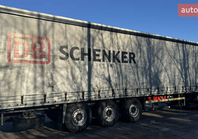 Серый Шмитз SCS 27, объемом двигателя 0 л и пробегом 200 тыс. км за 10000 $, фото 1 на Automoto.ua