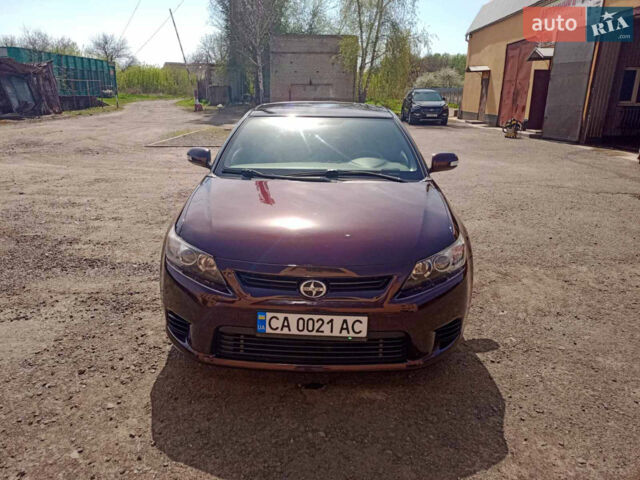 Фіолетовий Сціон TC, об'ємом двигуна 2.5 л та пробігом 180 тис. км за 9300 $, фото 1 на Automoto.ua