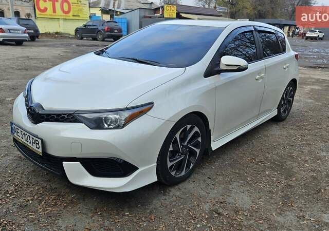 Белый Сцион iM, объемом двигателя 1.8 л и пробегом 122 тыс. км за 10700 $, фото 1 на Automoto.ua