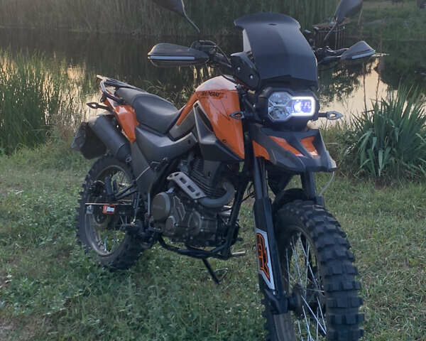 Оранжевый Шанрай X-Trail 250 Trophy, объемом двигателя 0.25 л и пробегом 3 тыс. км за 1201 $, фото 1 на Automoto.ua