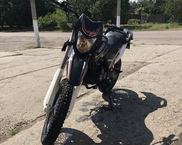 Шанрай XY 250GY-6C, объемом двигателя 0 л и пробегом 7 тыс. км за 1250 $, фото 1 на Automoto.ua