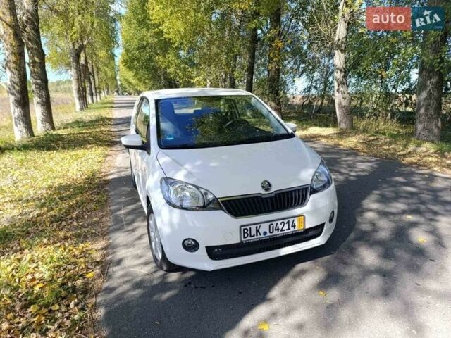 Білий Шкода Сітіго, об'ємом двигуна 1 л та пробігом 180 тис. км за 5200 $, фото 1 на Automoto.ua