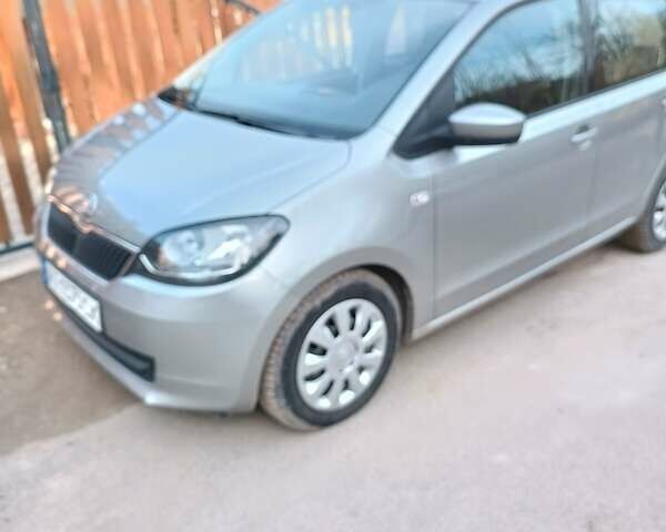 Серый Шкода Ситиго, объемом двигателя 1 л и пробегом 140 тыс. км за 9353 $, фото 1 на Automoto.ua