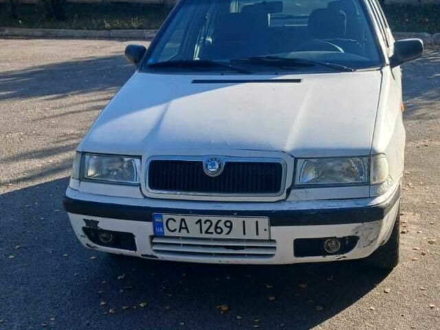 Білий Шкода Інша, об'ємом двигуна 1.3 л та пробігом 255 тис. км за 1155 $, фото 1 на Automoto.ua