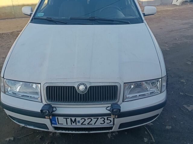 Білий Шкода Інша, об'ємом двигуна 2 л та пробігом 400 тис. км за 2482 $, фото 1 на Automoto.ua