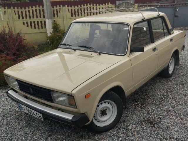 Бежевый Шкода Другая, объемом двигателя 1.3 л и пробегом 250 тыс. км за 1500 $, фото 1 на Automoto.ua