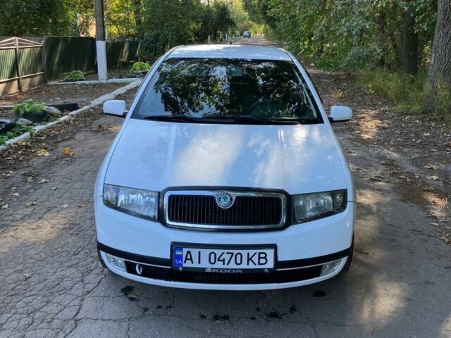 Білий Шкода Фабія, об'ємом двигуна 1.39 л та пробігом 332 тис. км за 3700 $, фото 1 на Automoto.ua