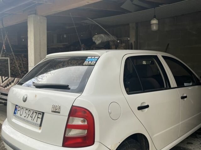 Белый Шкода Фабия, объемом двигателя 0 л и пробегом 400 тыс. км за 1500 $, фото 1 на Automoto.ua