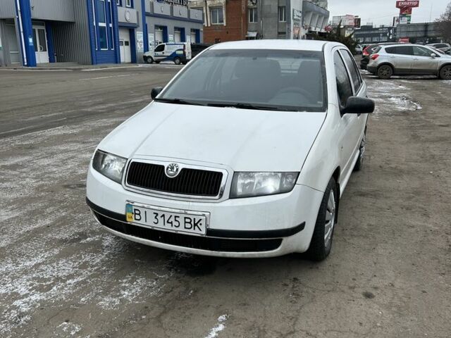 Белый Шкода Фабия, объемом двигателя 1.2 л и пробегом 167 тыс. км за 2500 $, фото 1 на Automoto.ua
