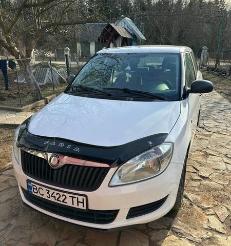 Білий Шкода Фабія, об'ємом двигуна 1.6 л та пробігом 215 тис. км за 5200 $, фото 1 на Automoto.ua