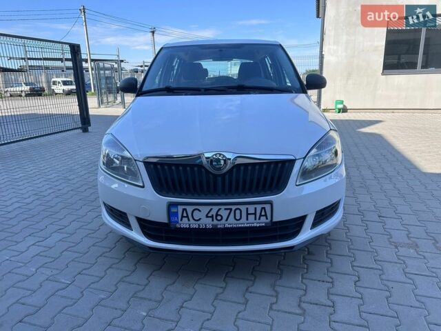 Білий Шкода Фабія, об'ємом двигуна 1.2 л та пробігом 199 тис. км за 5800 $, фото 1 на Automoto.ua