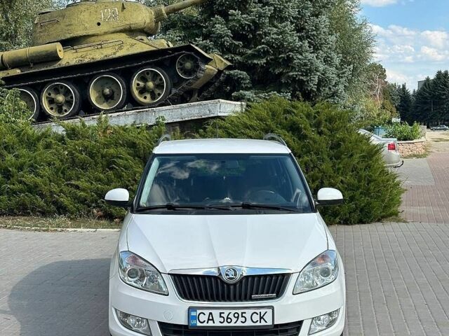 Білий Шкода Фабія, об'ємом двигуна 1.2 л та пробігом 186 тис. км за 5500 $, фото 1 на Automoto.ua