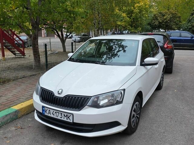 Білий Шкода Фабія, об'ємом двигуна 1 л та пробігом 174 тис. км за 6700 $, фото 1 на Automoto.ua
