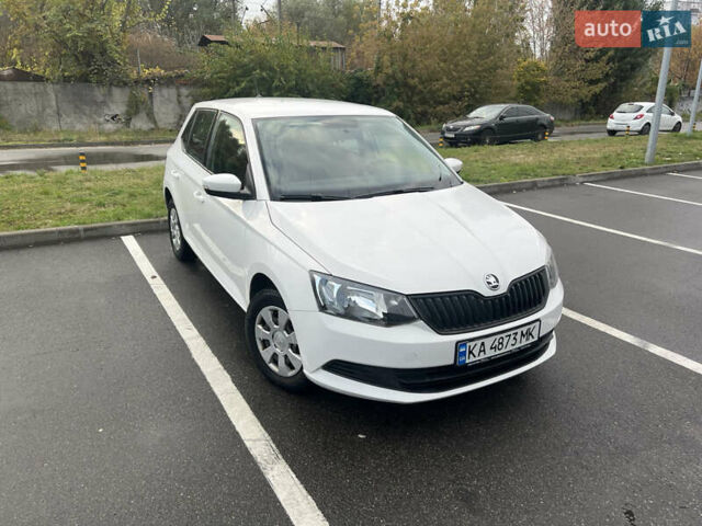 Білий Шкода Фабія, об'ємом двигуна 1 л та пробігом 148 тис. км за 6699 $, фото 1 на Automoto.ua