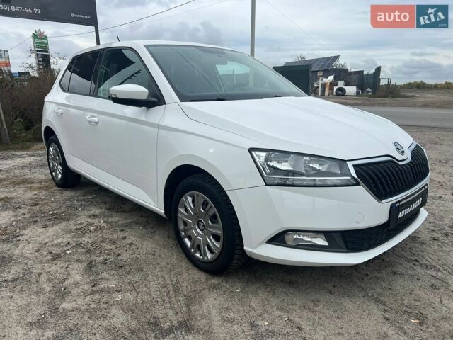Білий Шкода Фабія, об'ємом двигуна 1 л та пробігом 67 тис. км за 8700 $, фото 1 на Automoto.ua