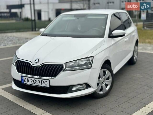 Білий Шкода Фабія, об'ємом двигуна 1 л та пробігом 176 тис. км за 8600 $, фото 1 на Automoto.ua