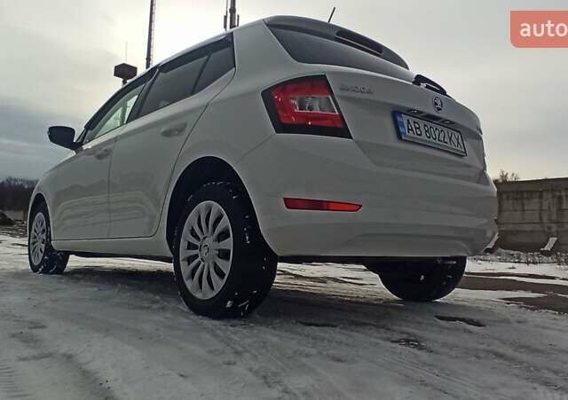 Білий Шкода Фабія, об'ємом двигуна 1 л та пробігом 98 тис. км за 8500 $, фото 1 на Automoto.ua