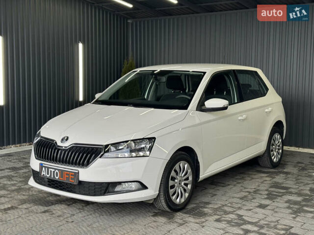 Білий Шкода Фабія, об'ємом двигуна 1 л та пробігом 110 тис. км за 8999 $, фото 1 на Automoto.ua