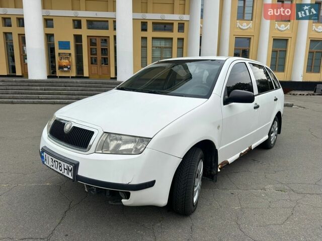 Білий Шкода Фабія, об'ємом двигуна 1.39 л та пробігом 226 тис. км за 1700 $, фото 1 на Automoto.ua