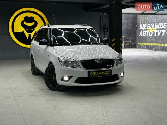 Білий Шкода Фабія, об'ємом двигуна 1.39 л та пробігом 130 тис. км за 8500 $, фото 1 на Automoto.ua