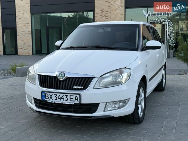 Білий Шкода Фабія, об'ємом двигуна 1.2 л та пробігом 460 тис. км за 4400 $, фото 1 на Automoto.ua