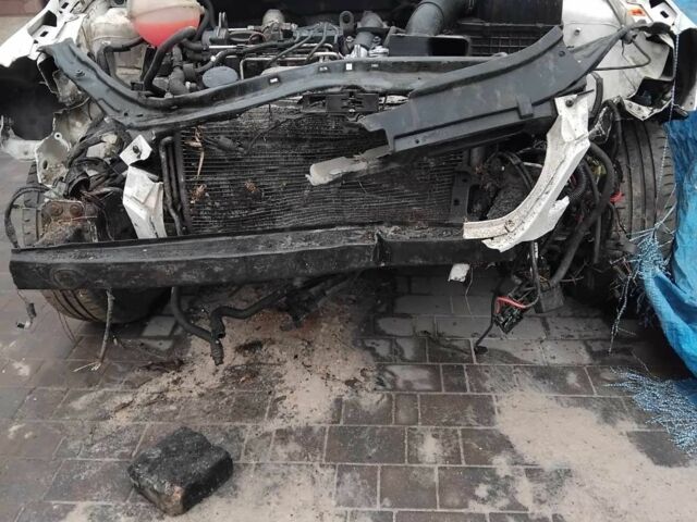 Білий Шкода Фабія, об'ємом двигуна 1.2 л та пробігом 210 тис. км за 1700 $, фото 1 на Automoto.ua