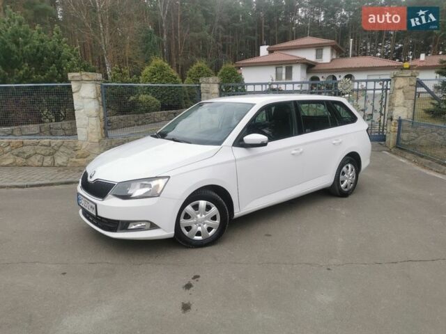 Білий Шкода Фабія, об'ємом двигуна 1 л та пробігом 180 тис. км за 5999 $, фото 1 на Automoto.ua