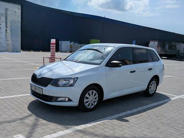 Білий Шкода Фабія, об'ємом двигуна 1.4 л та пробігом 236 тис. км за 7900 $, фото 1 на Automoto.ua