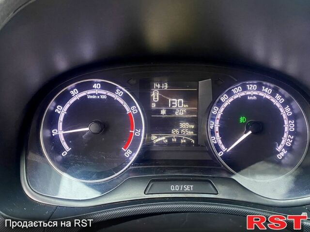 Білий Шкода Фабія, об'ємом двигуна 1 л та пробігом 130 тис. км за 8500 $, фото 1 на Automoto.ua