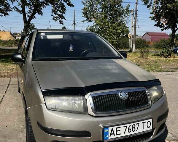 Бежевий Шкода Фабія, об'ємом двигуна 1.4 л та пробігом 312 тис. км за 3000 $, фото 1 на Automoto.ua