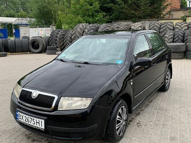 Чорний Шкода Фабія, об'ємом двигуна 1.4 л та пробігом 222 тис. км за 3200 $, фото 1 на Automoto.ua