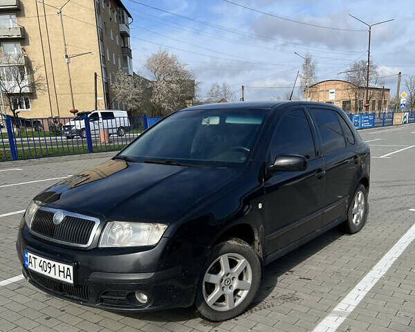 Чорний Шкода Фабія, об'ємом двигуна 1.4 л та пробігом 226 тис. км за 3200 $, фото 1 на Automoto.ua