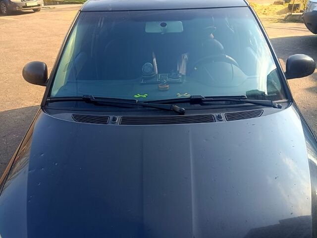 Черный Шкода Фабия, объемом двигателя 1.4 л и пробегом 339 тыс. км за 3000 $, фото 1 на Automoto.ua