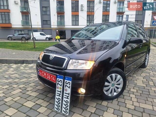 Чорний Шкода Фабія, об'ємом двигуна 1.4 л та пробігом 137 тис. км за 4750 $, фото 1 на Automoto.ua
