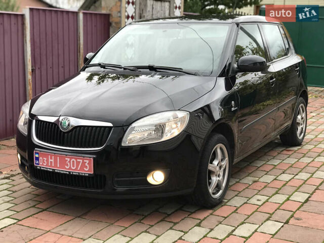 Чорний Шкода Фабія, об'ємом двигуна 1.4 л та пробігом 204 тис. км за 5900 $, фото 1 на Automoto.ua
